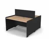 Стол прямой двойной c высоким экраном 141,2x160x118,7 .
